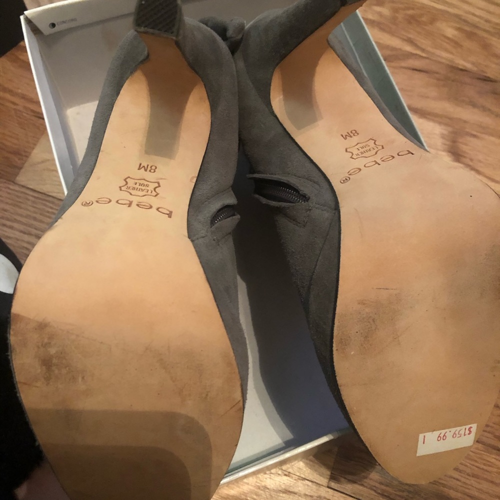 Bebe lightly loved faux suede boots - Picture 5 of 5